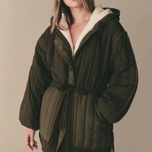 Doen Fauna Quilted Shirpa Coat in Olive Green S/M